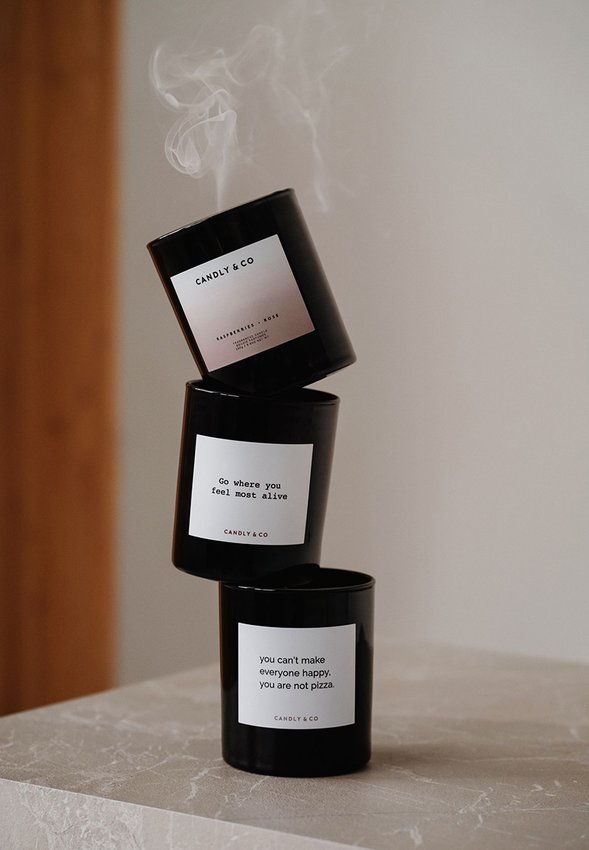 Świeca sojowa w szkle CANDLY&CO bez cytatu zapach No.7 250g