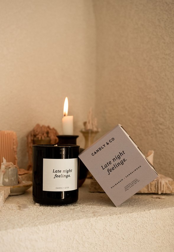 Świeca sojowa w szkle CANDLY&CO Late Night Feelings zapach No.6 250g
