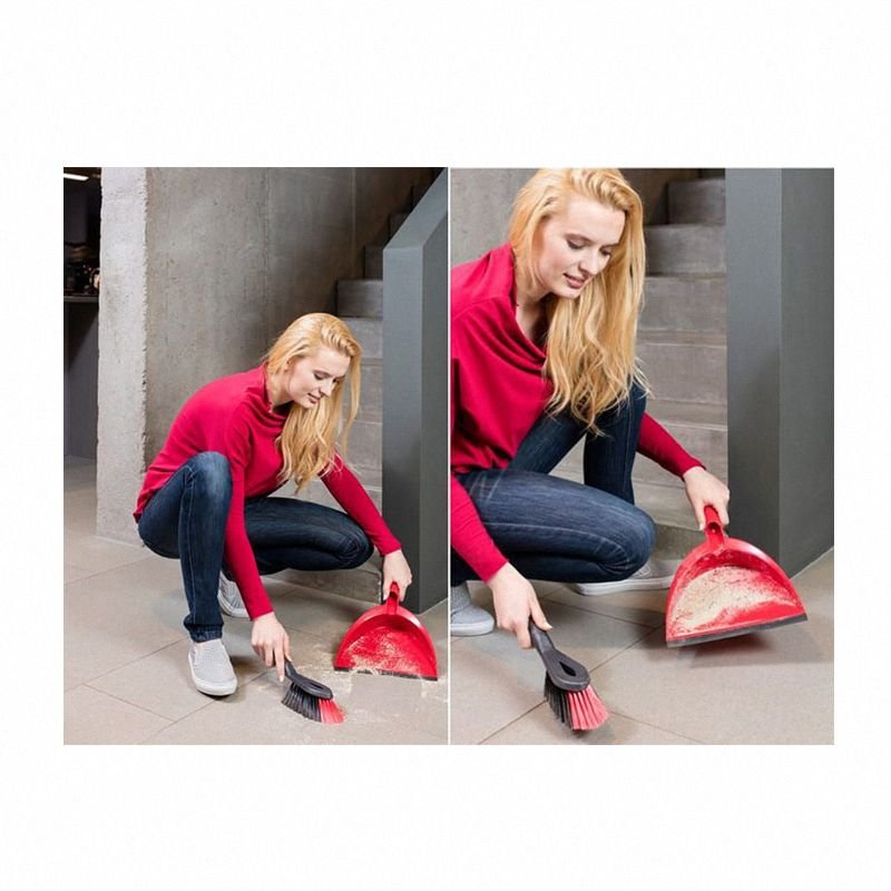 Ergonomiczny zestaw Vileda w akcji Ergonomiczna zmiotka i szufelka Vileda w użyciu