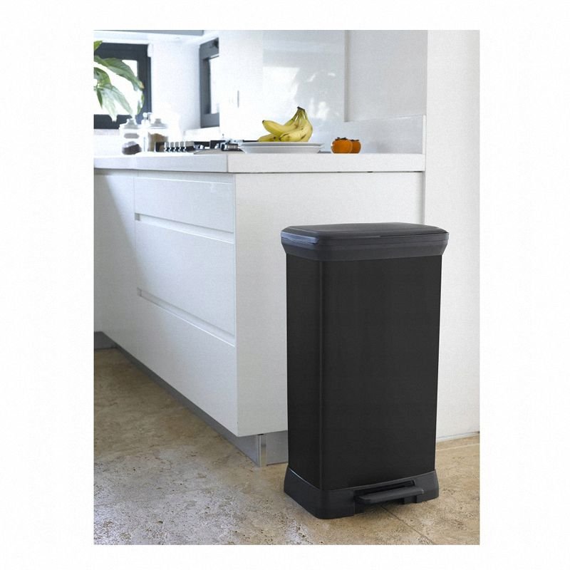 Kosz Na Śmieci 50L z Pedałem Metalizowany Czarny / Curver 187178