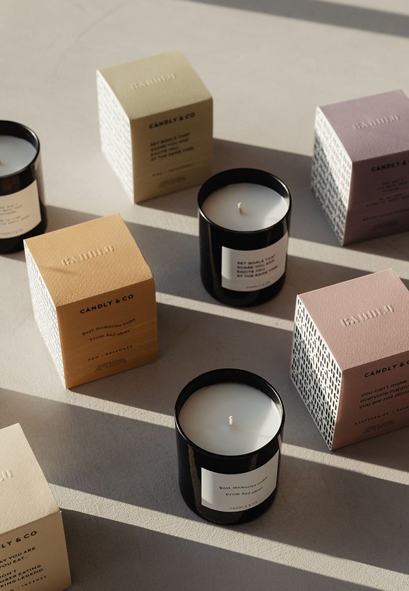 Świeca sojowa w szkle CANDLY&CO Never Make The Same Mist., zapach No.2 250g