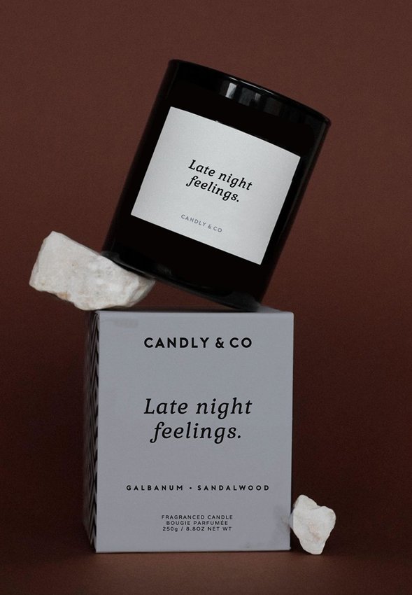 Świeca sojowa w szkle CANDLY&CO Late Night Feelings zapach No.6 250g