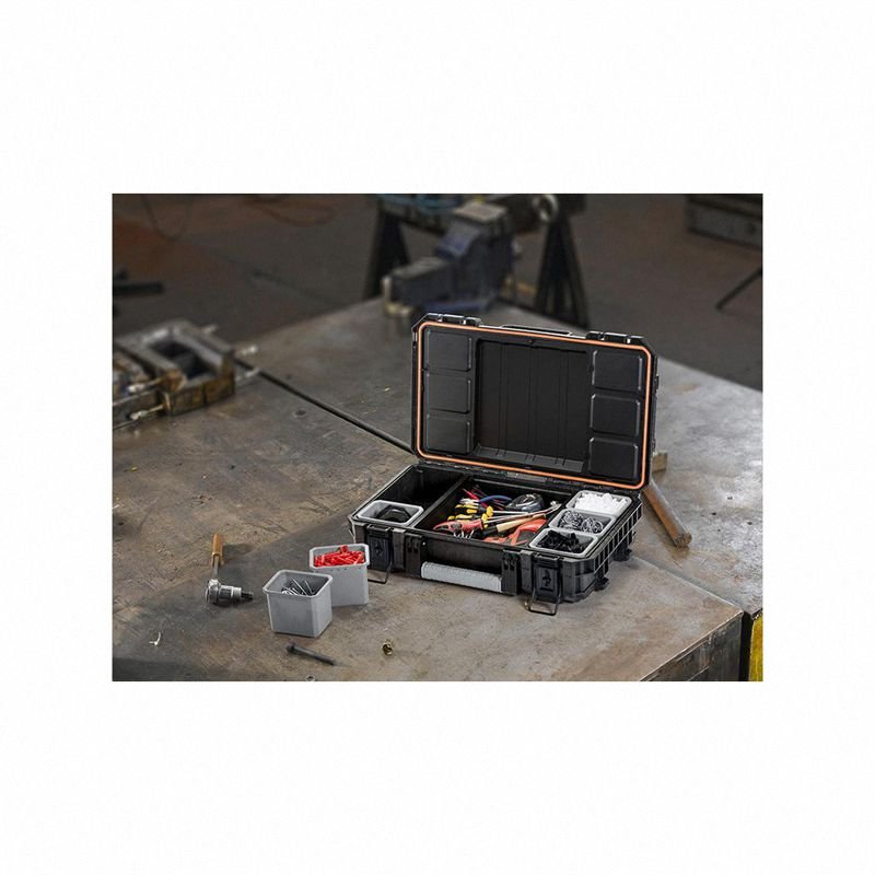 Skrzynka Gear Rigid 22" Top Organizer Czarna / Keter 236893