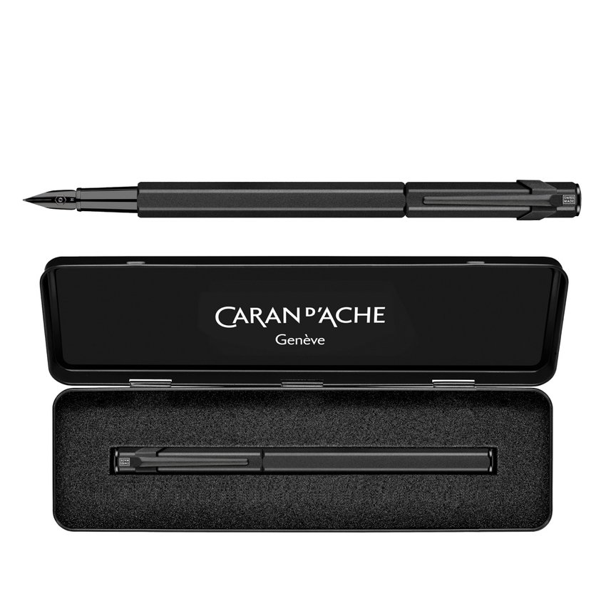 Pióro wieczne CARAN D'ACHE 849 Black Code M czarne