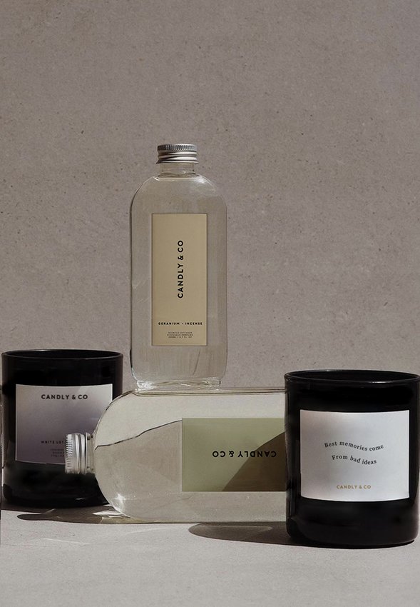 Świeca sojowa w szkle CANDLY&CO Best Memories Come From B., zapach No.2 250g